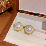 White Pearl Gold Studs
