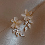 Golden flower shape Earrings